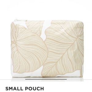 ALOHA Collection Small Launui in Glow Color Cream Kalo Leaf Design Pouch